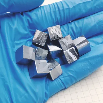 Siliciu policristalin Cubi de Puritate 99.9999% Dimensiune 10mm Cercetare Științifică Element de Colecție Cadou